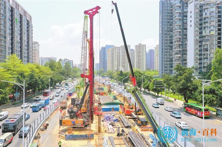穗莞深城际宝安站施工现场